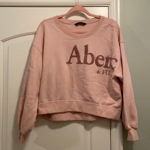 ABERCROMBIE & FITCH BLUSH SWEATSHIRT